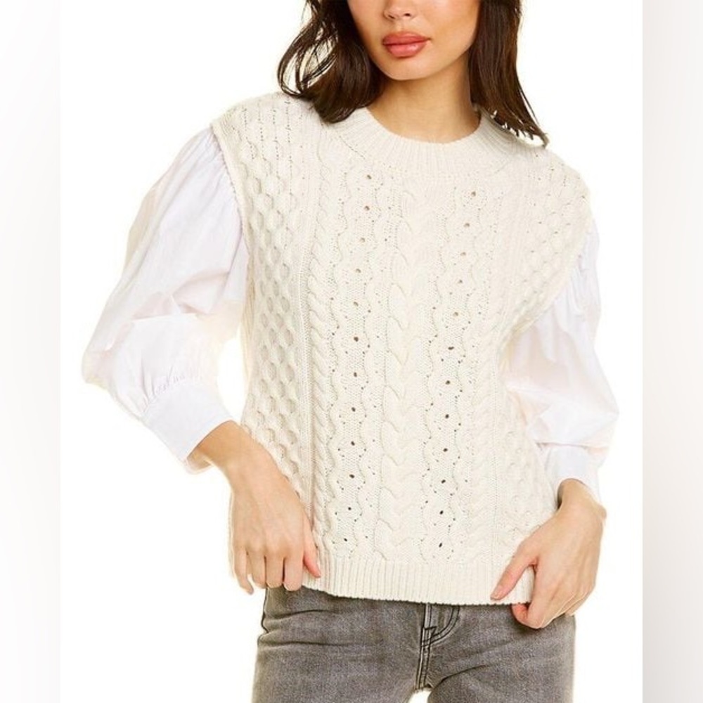 Something Navy
Women's White Poplin Sleeve Wool-blend Sweater